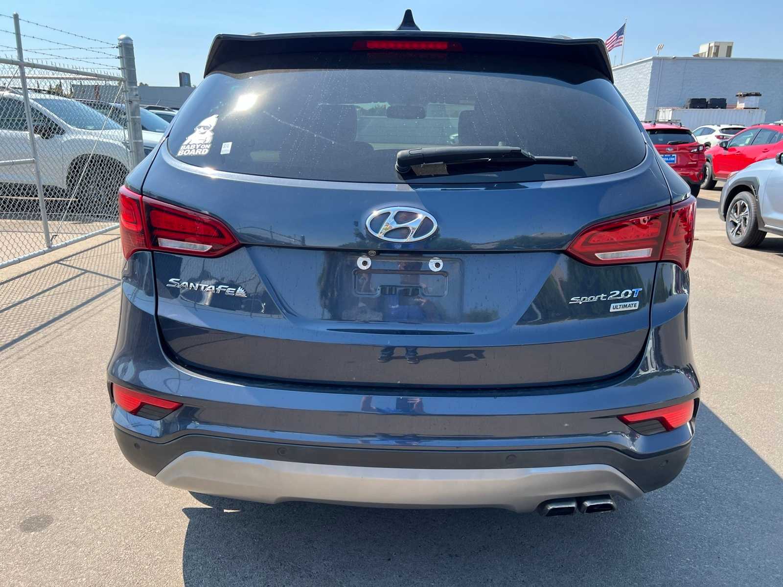 Thumbnail: 2017 Hyundai Santa Fe - 4