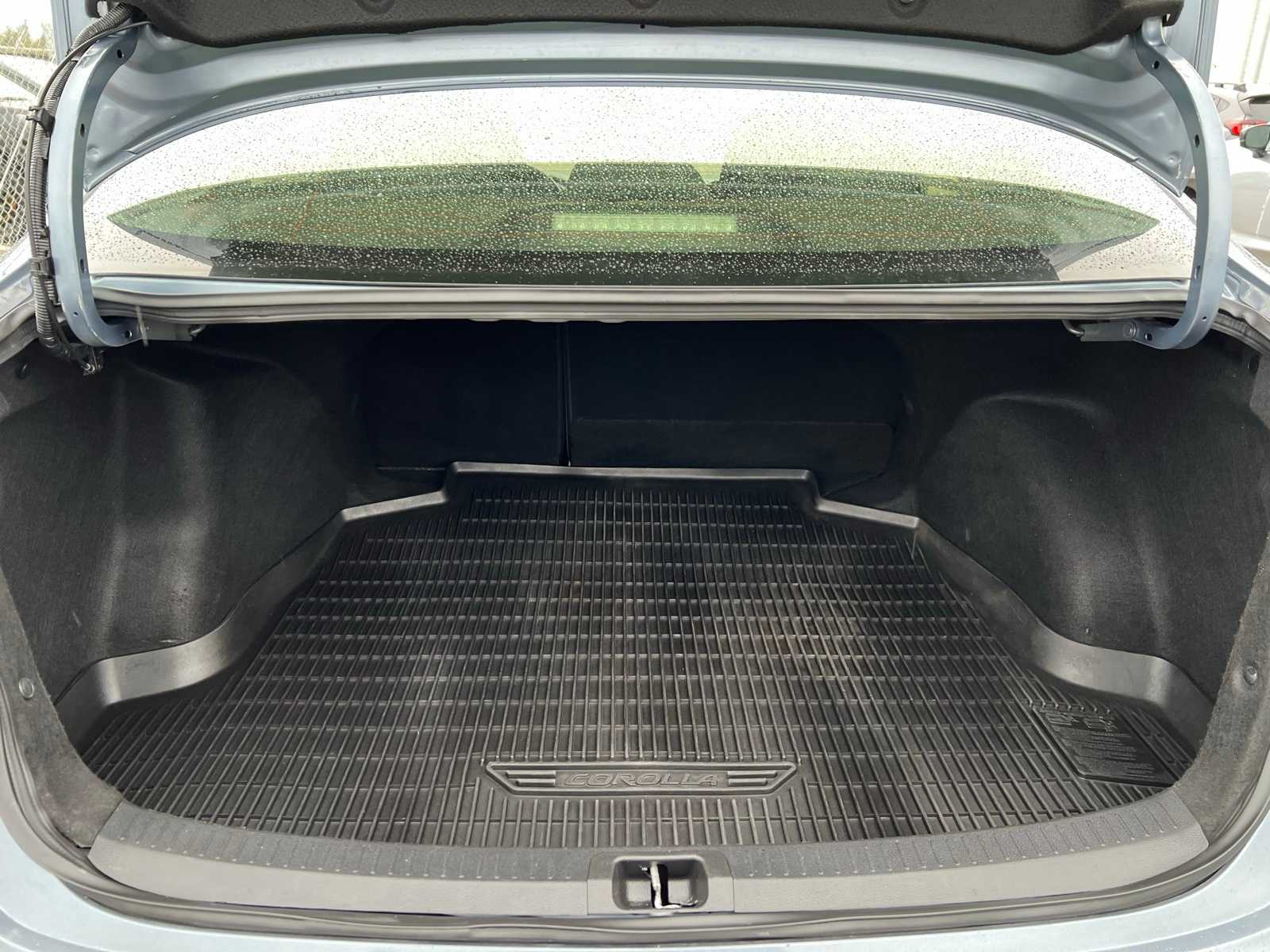 Thumbnail: 2024 Toyota Corolla - 8