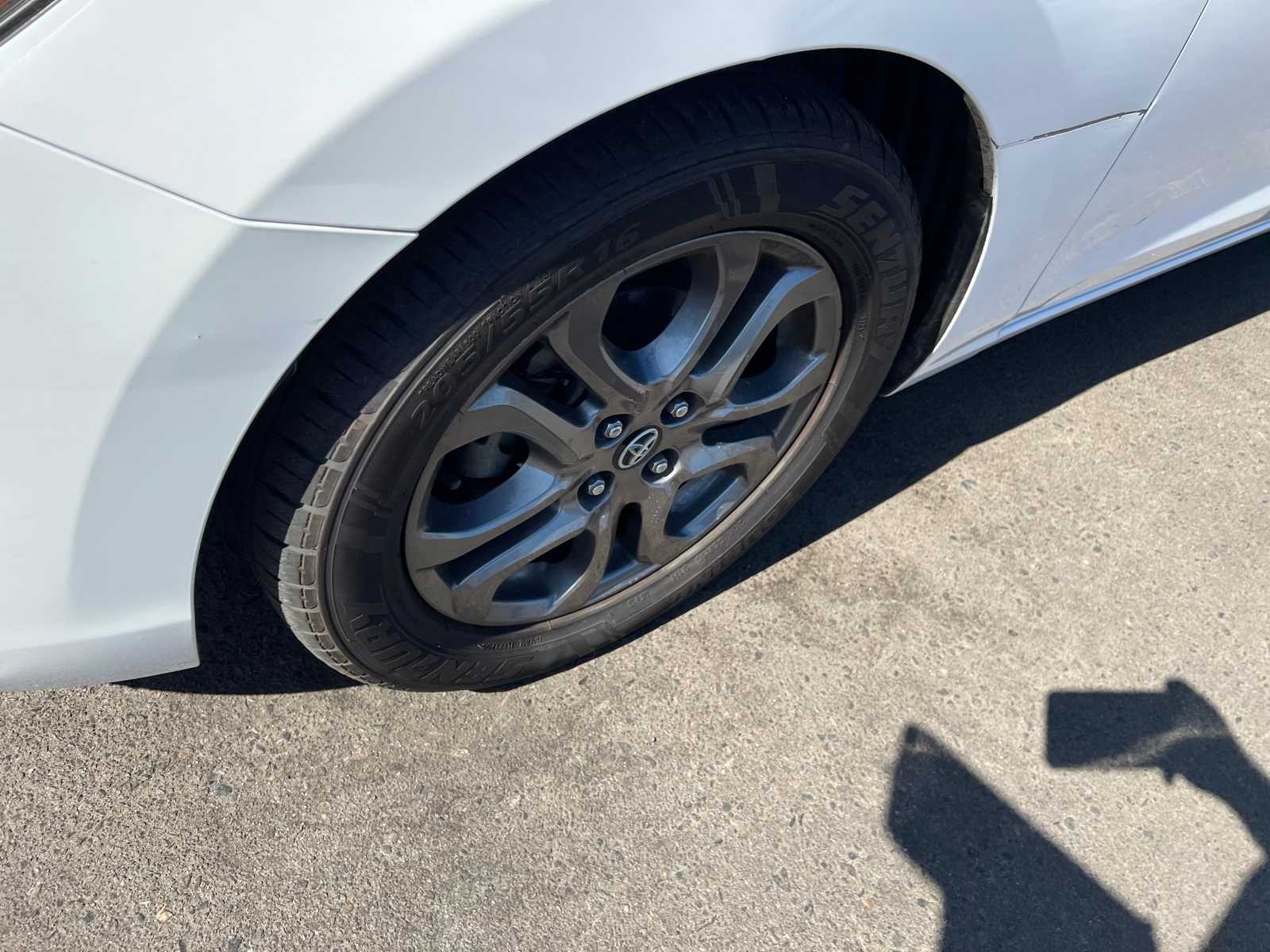 Thumbnail: 2019 Toyota Yaris - 11