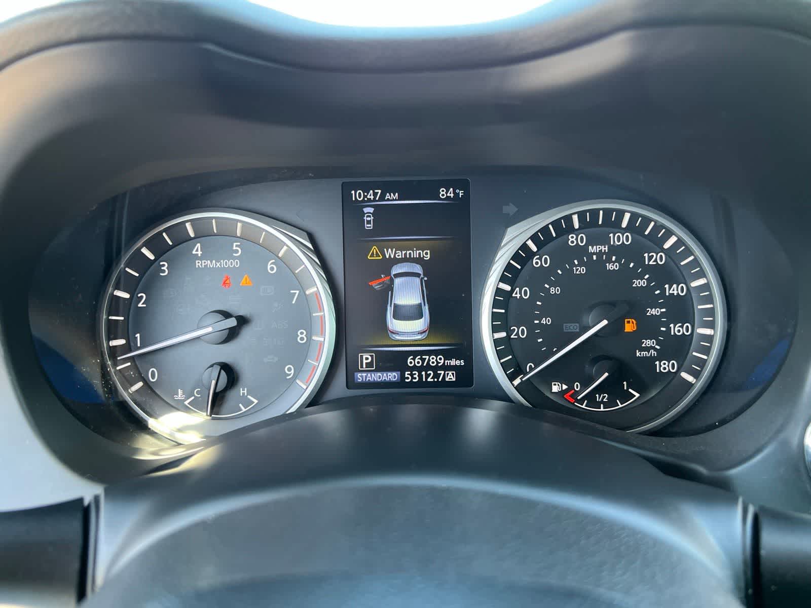 Thumbnail: 2019 INFINITI Q50 - 31