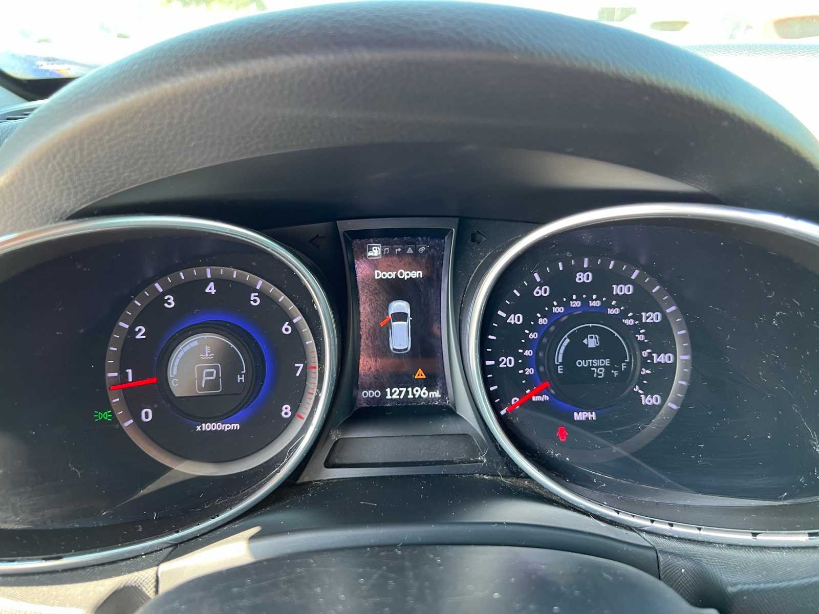 Thumbnail: 2014 Hyundai Santa Fe - 35