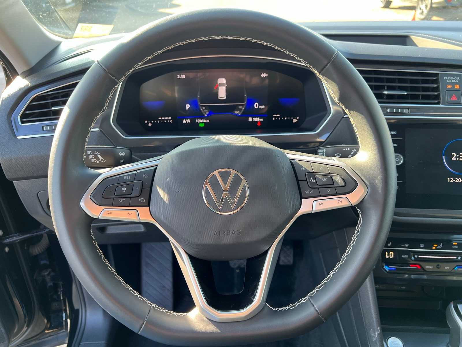 Thumbnail: 2023 Volkswagen Tiguan - 33