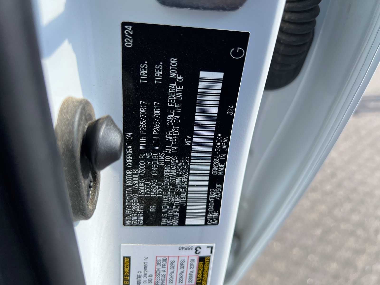 Thumbnail: 2024 Toyota 4Runner - 36