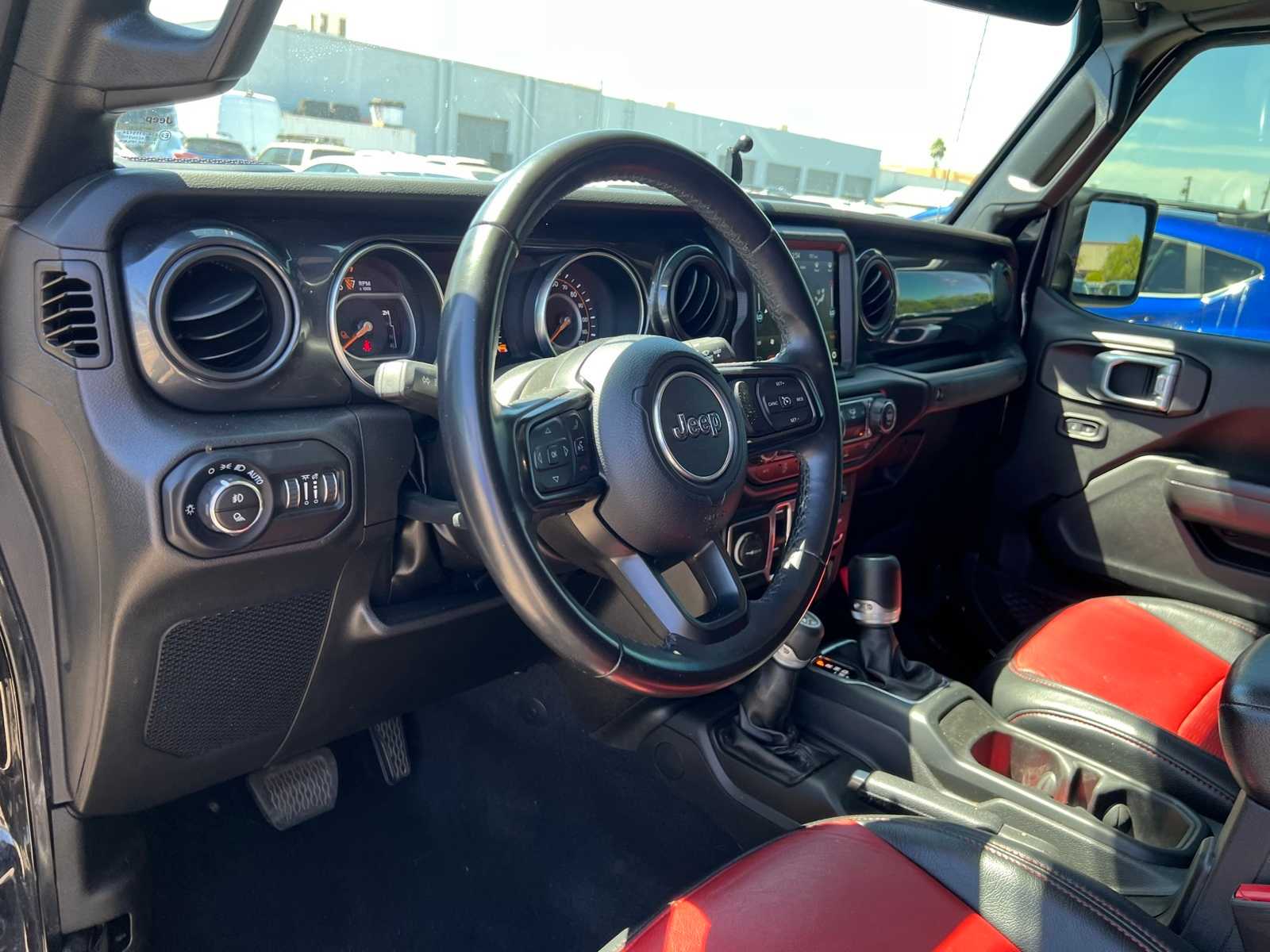 Thumbnail: 2022 Jeep Gladiator - 11