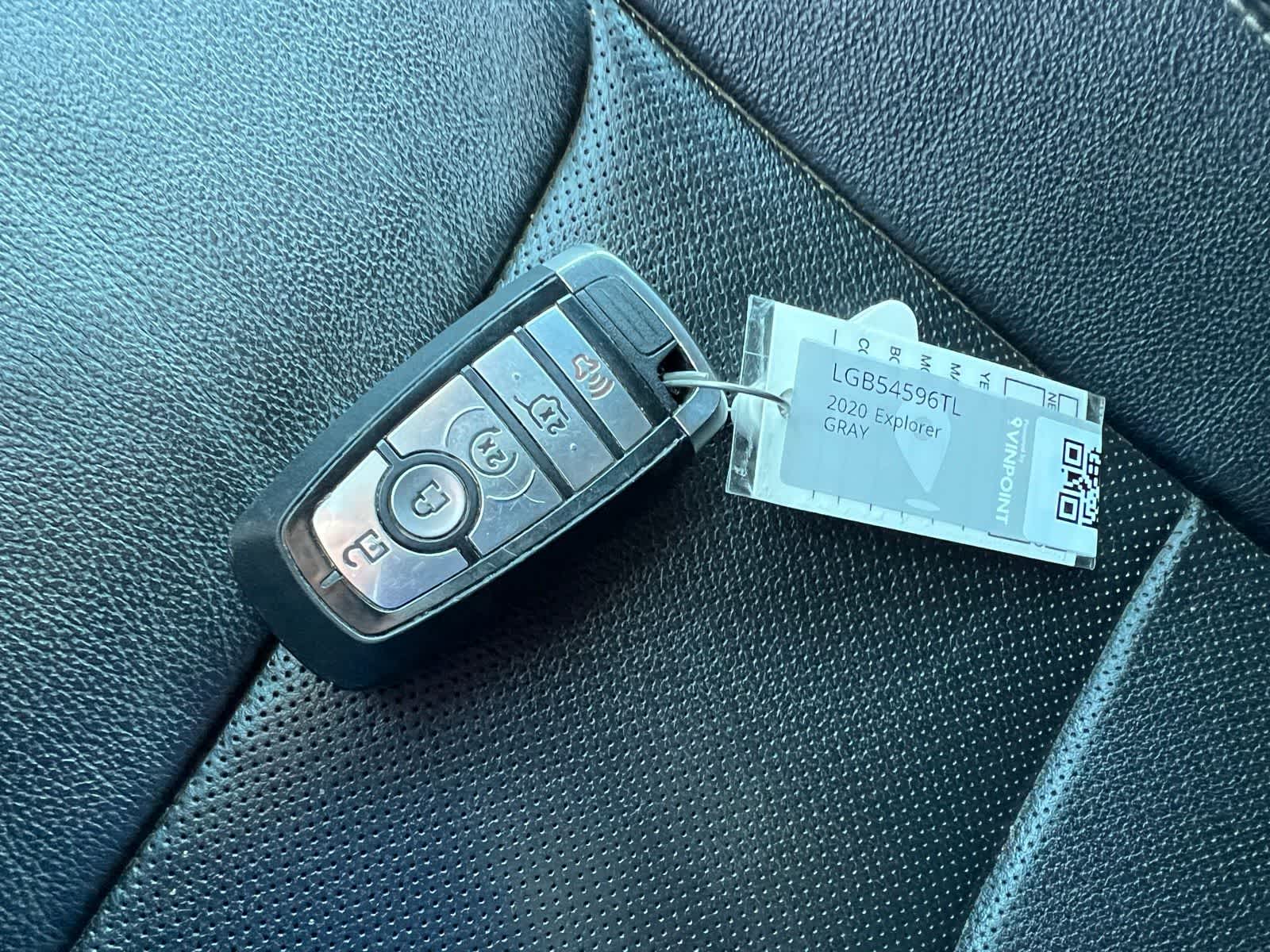 Thumbnail: 2020 Ford Explorer - 36