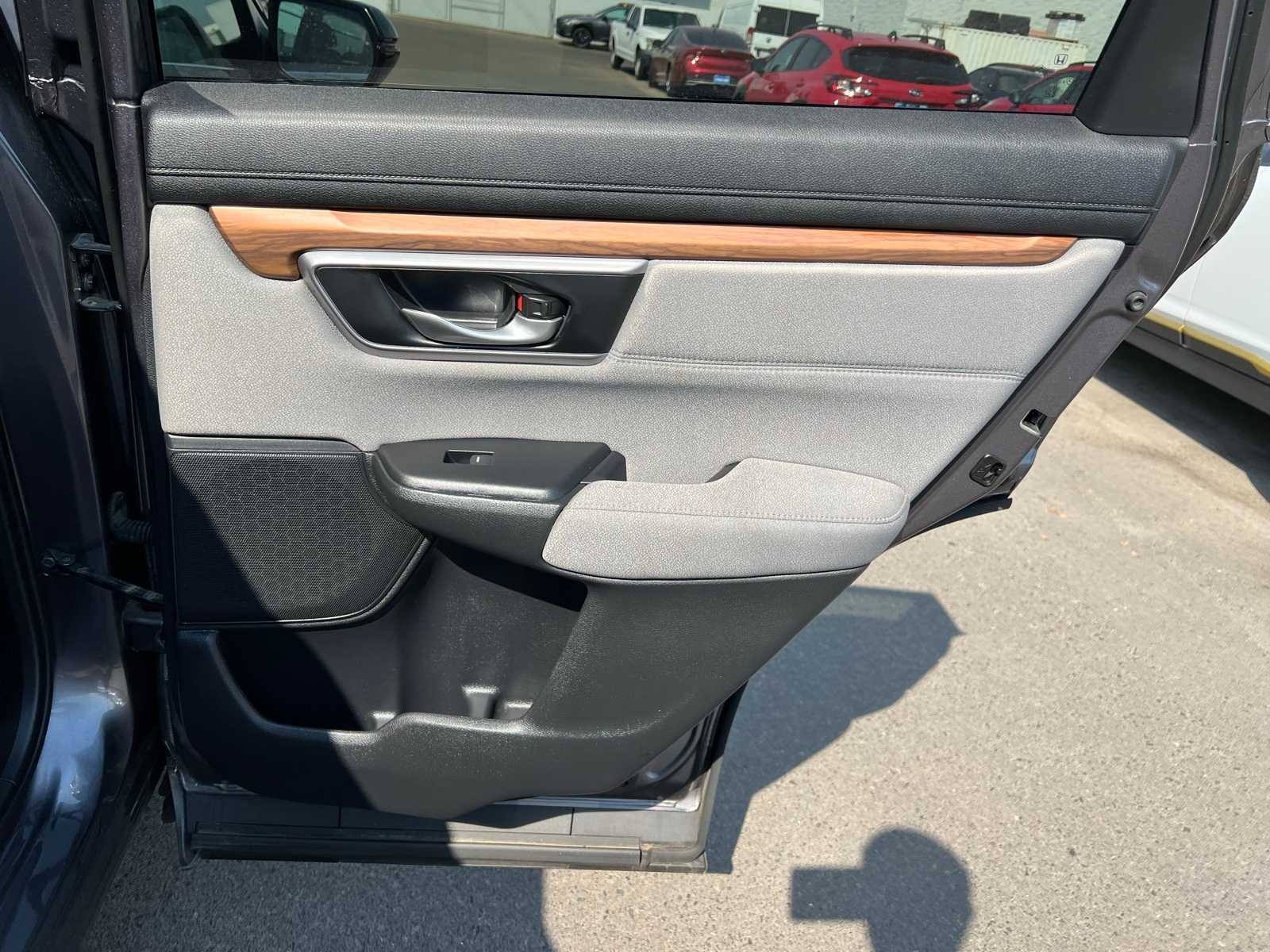 Thumbnail: 2019 Honda CR-V - 23