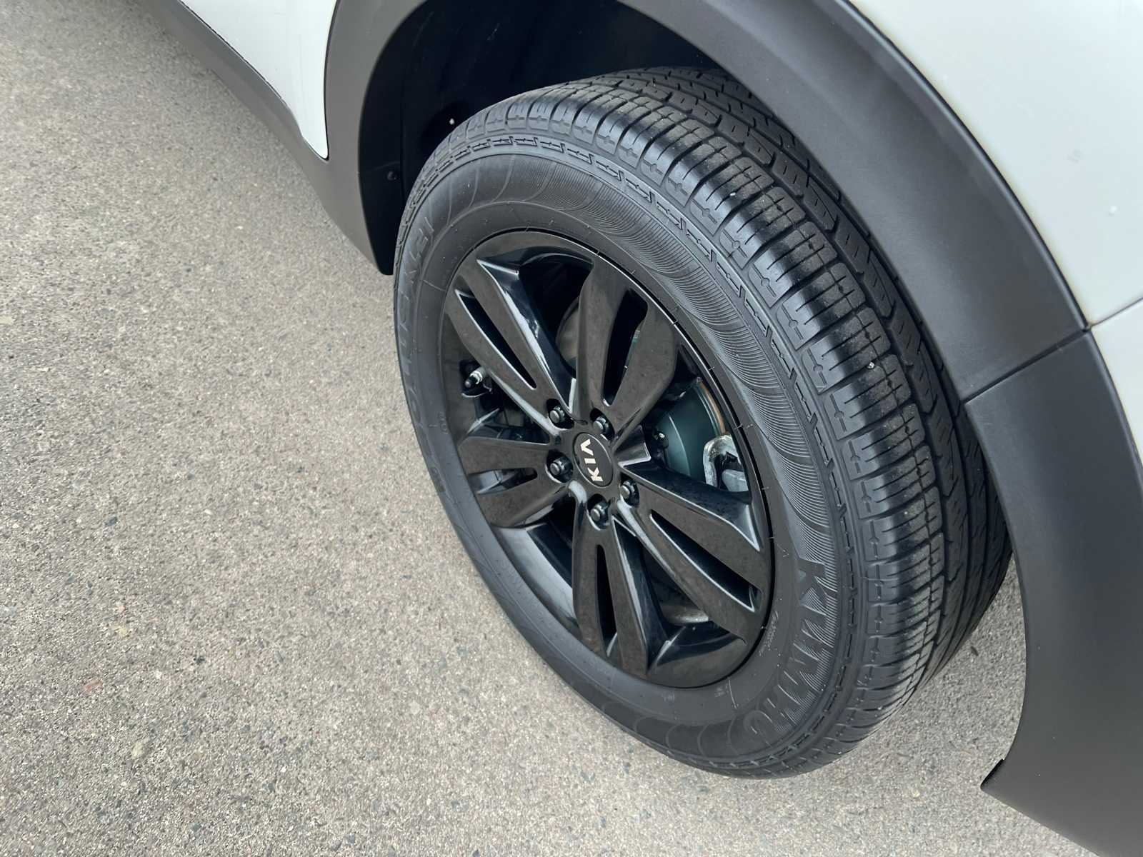 Thumbnail: 2019 Kia Sportage - 16