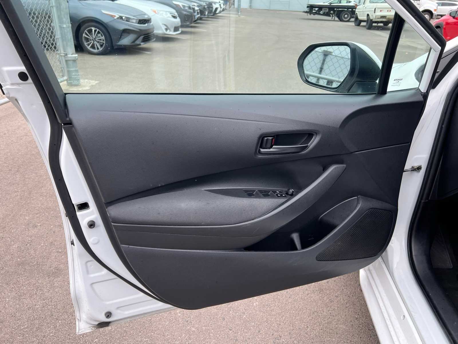 Thumbnail: 2022 Toyota Corolla - 16