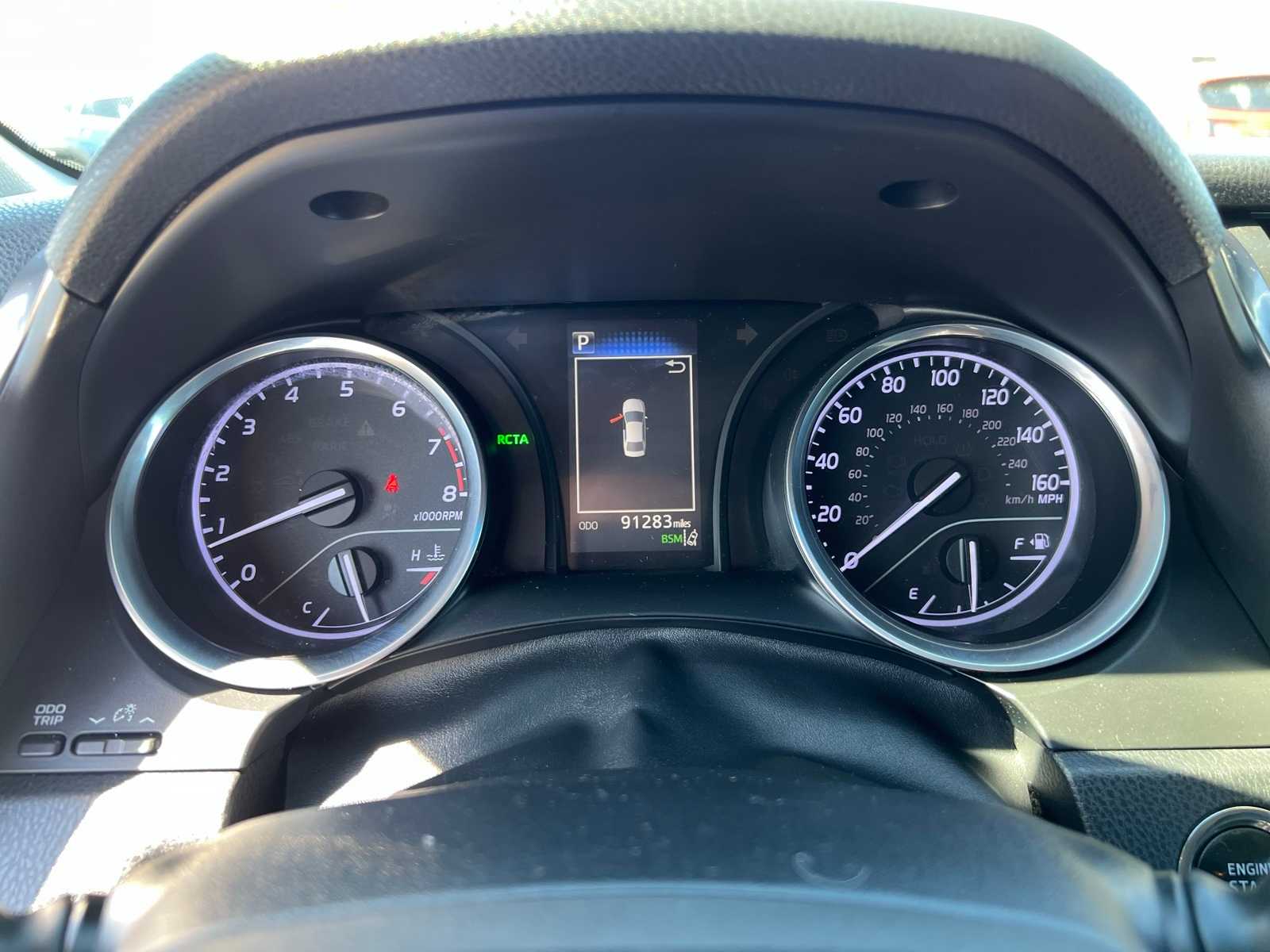 Thumbnail: 2018 Toyota Camry - 42