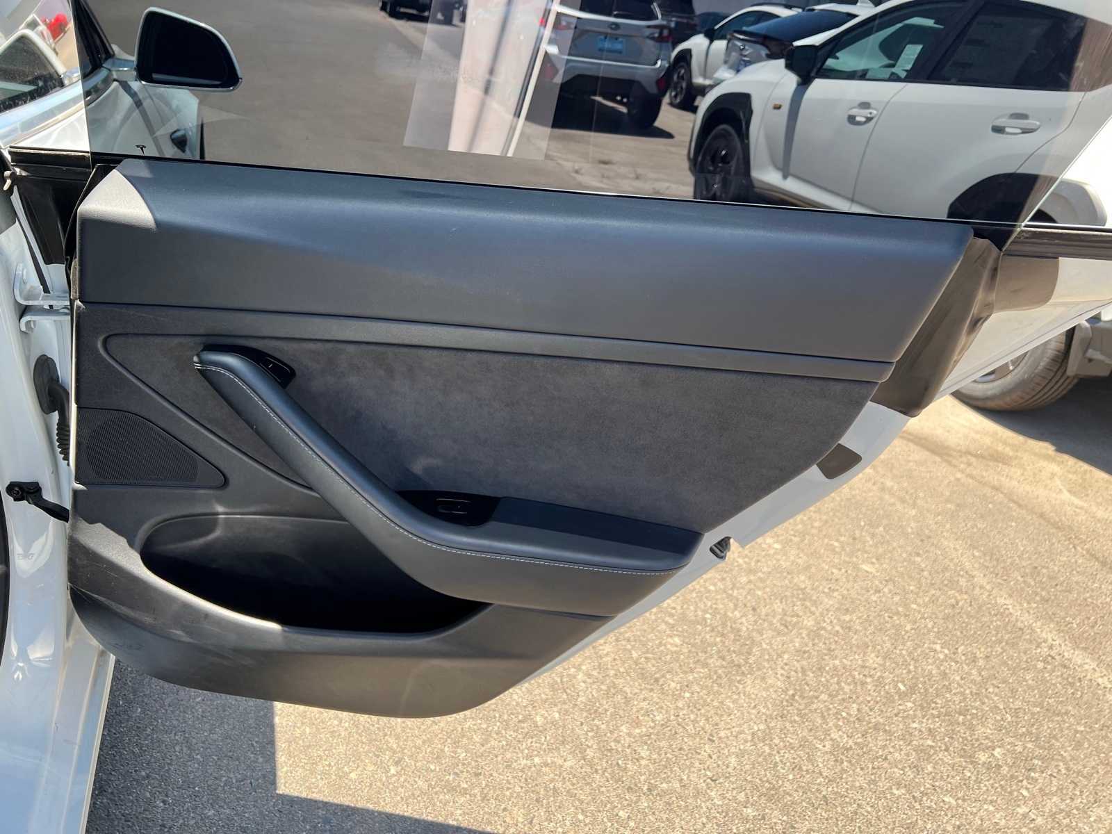 Thumbnail: 2020 Tesla Model 3 - 22