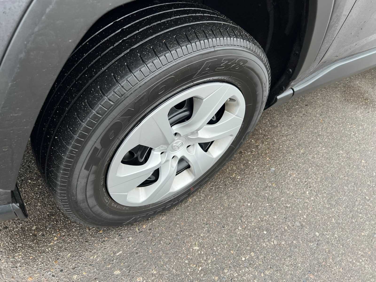 Thumbnail: 2024 Toyota RAV4 - 13