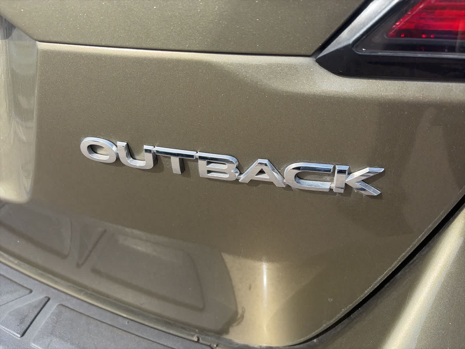 Thumbnail: 2022 Subaru Outback - 15