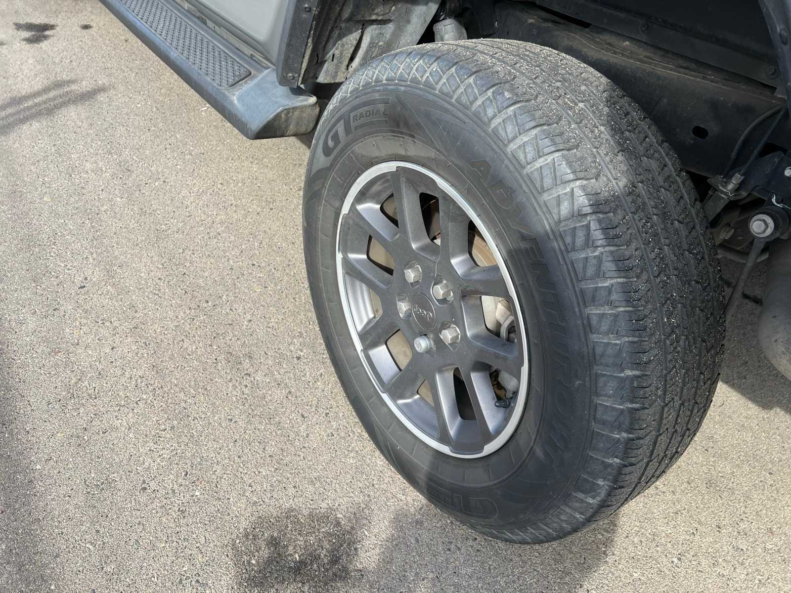 Thumbnail: 2021 Jeep Gladiator - 15