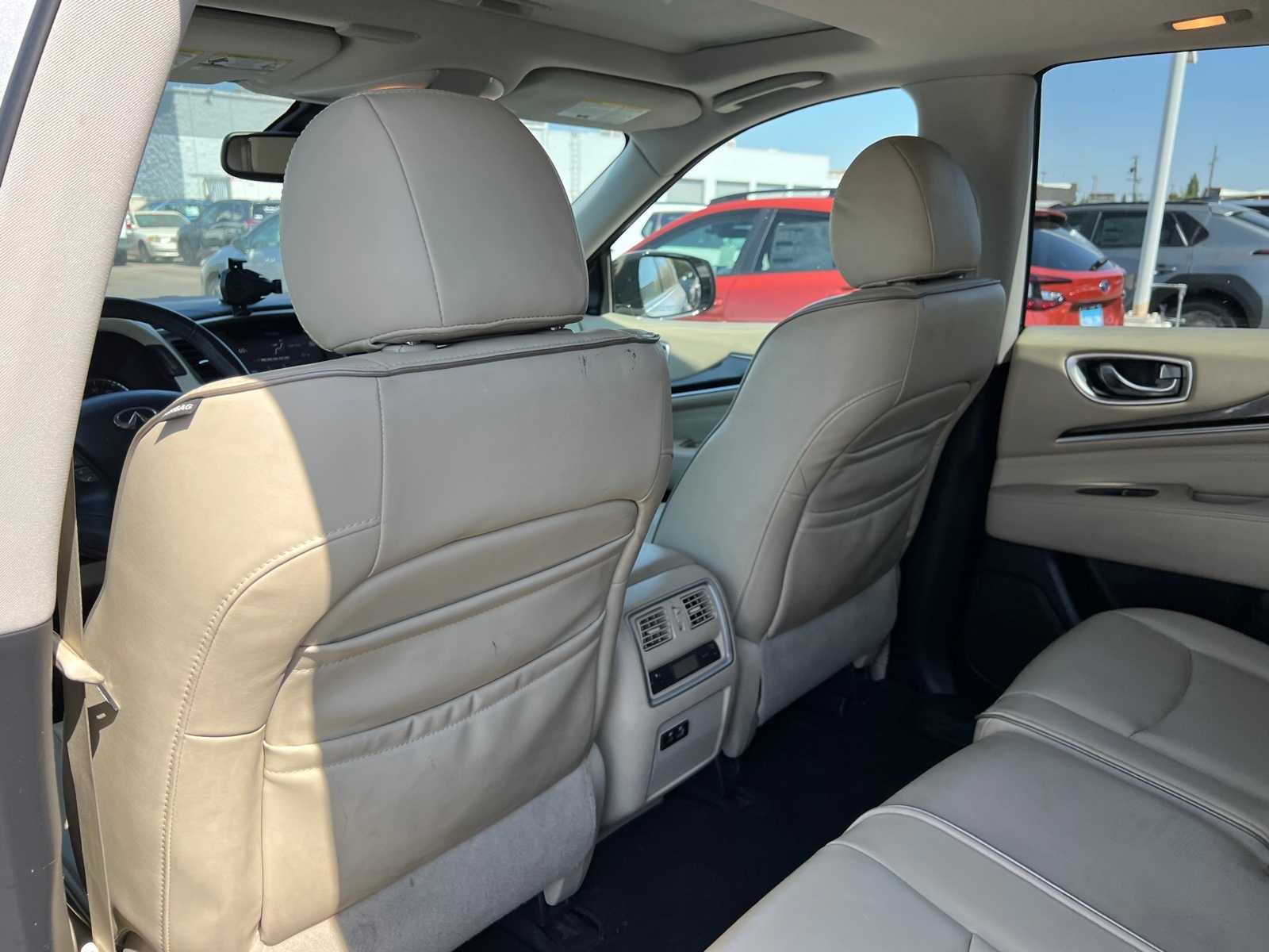 2019 INFINITI QX60 Pure 18