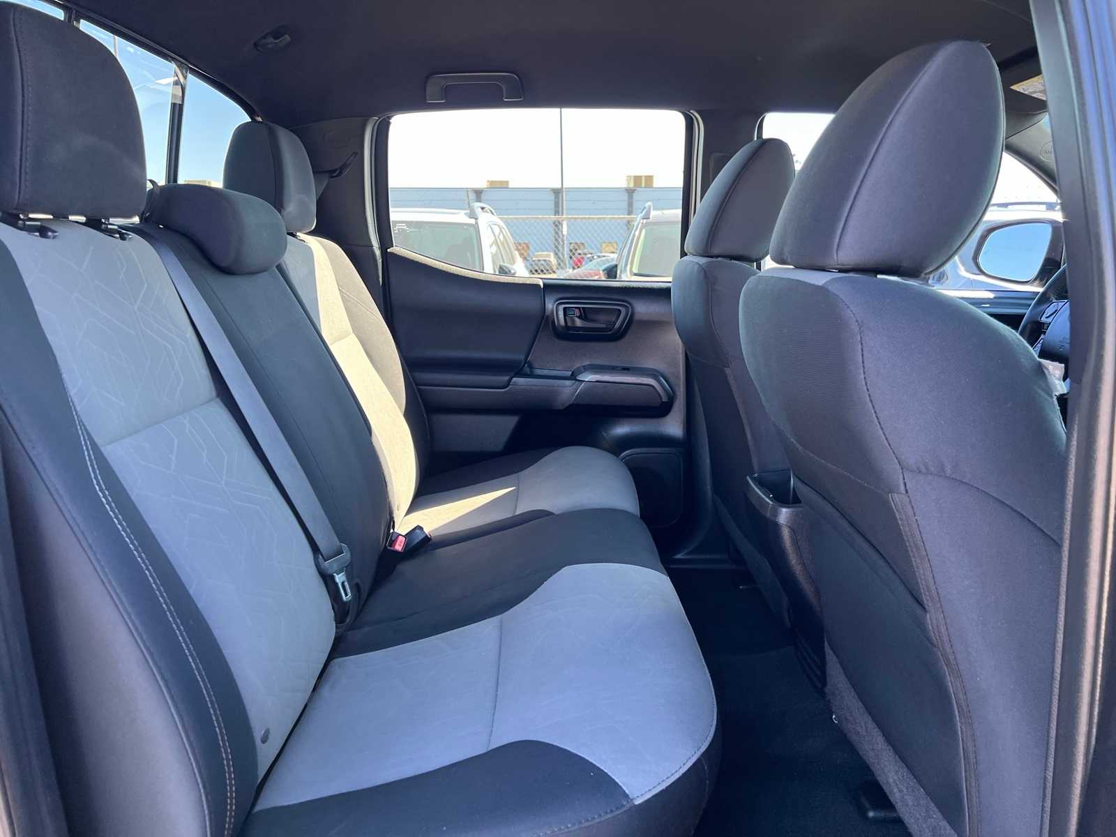 Thumbnail: 2021 Toyota Tacoma - 22