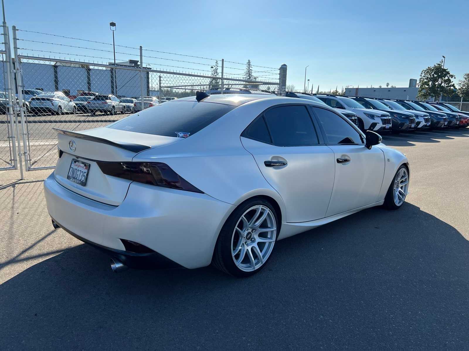 Thumbnail: 2014 Lexus IS - 7