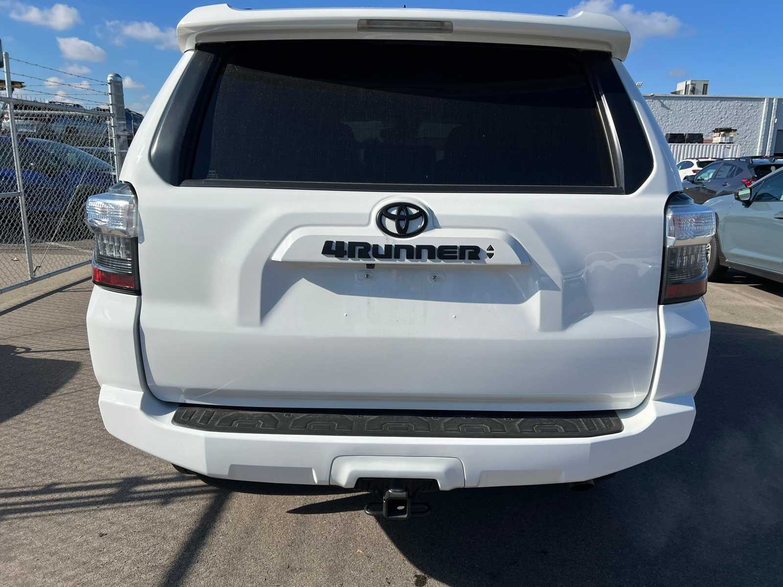 Thumbnail: 2024 Toyota 4Runner - 4