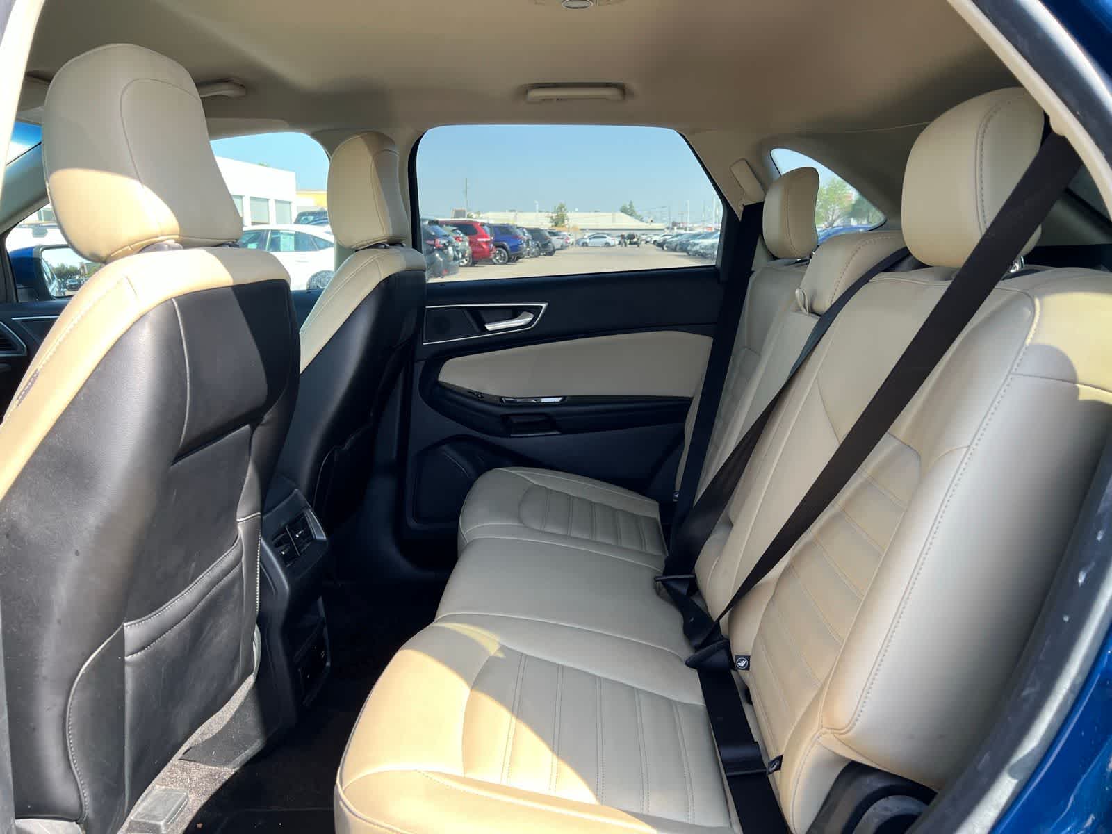 Thumbnail: 2020 Ford Edge - 19