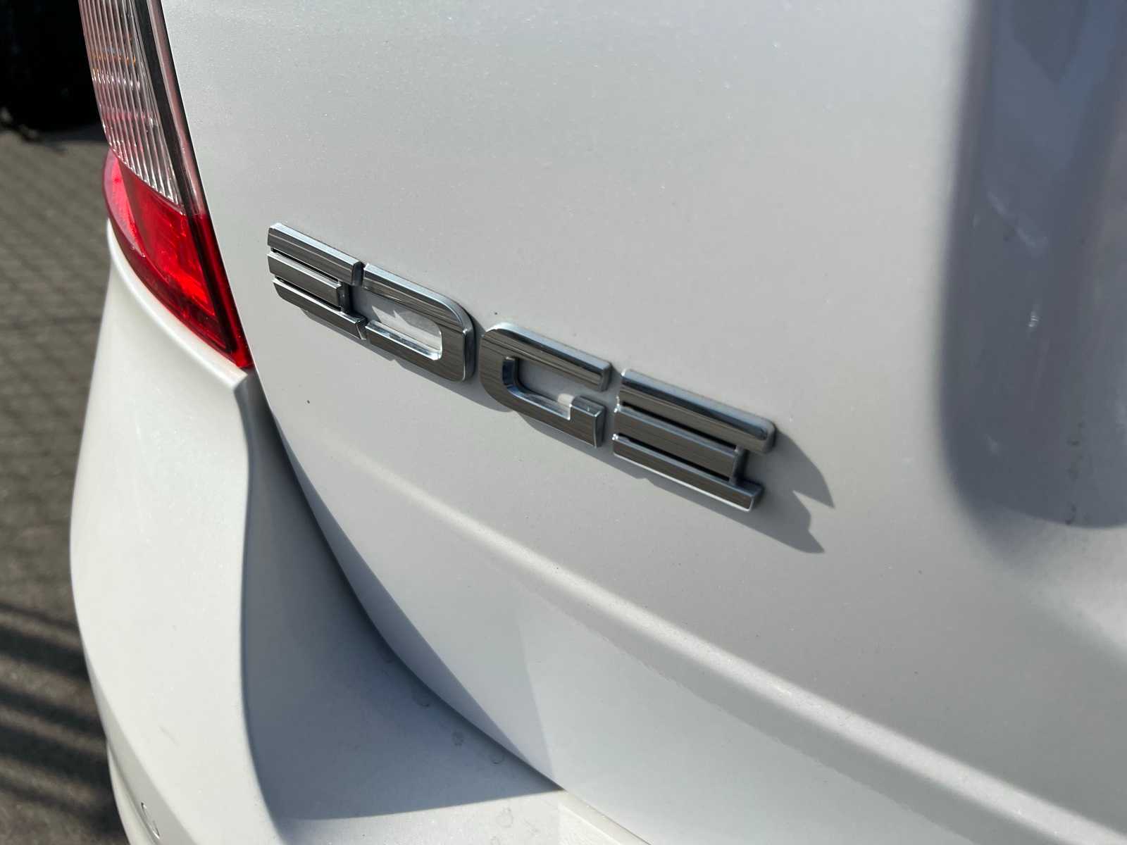 Thumbnail: 2013 Ford Edge - 5