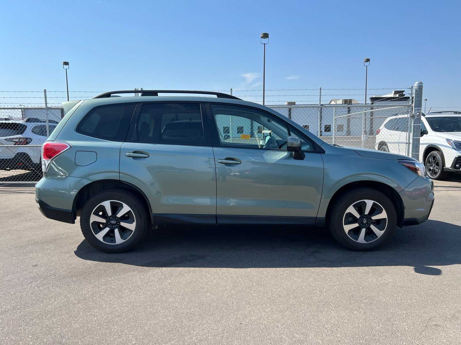 Thumbnail: 2018 Subaru Forester - 10