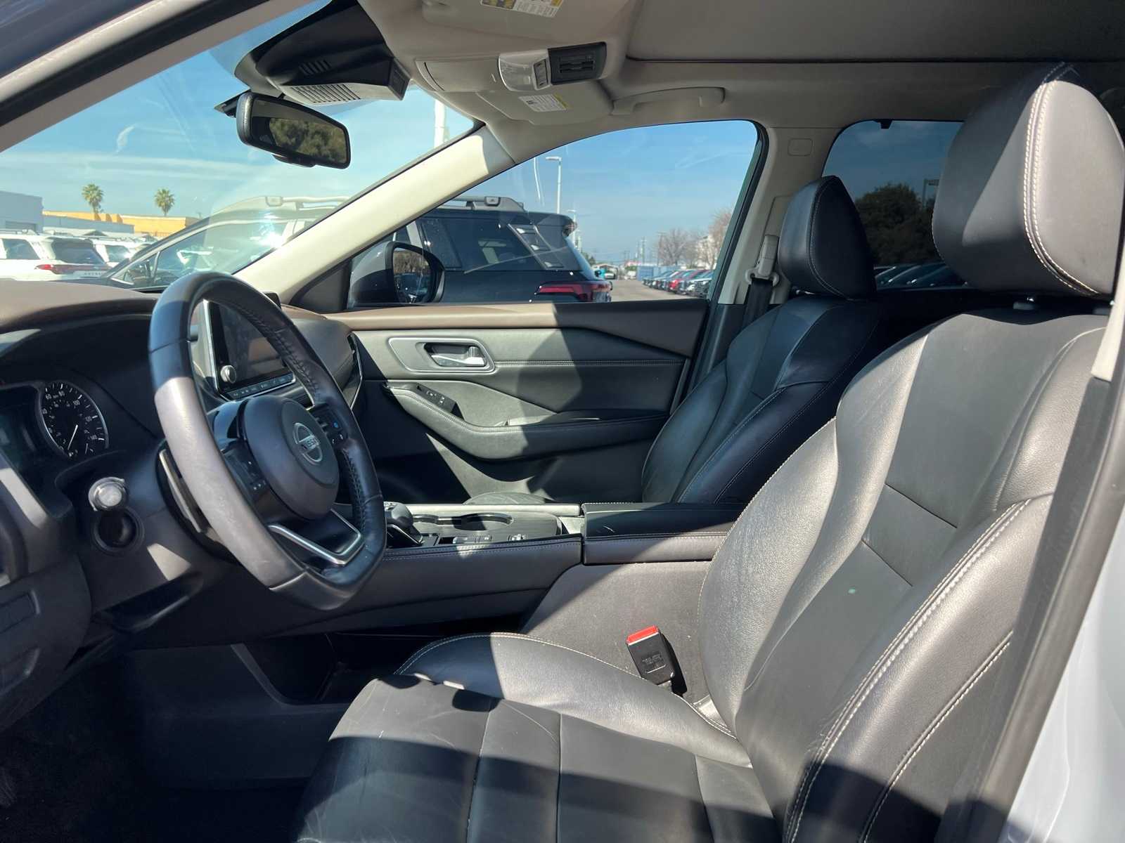 Thumbnail: 2021 Nissan Rogue - 13