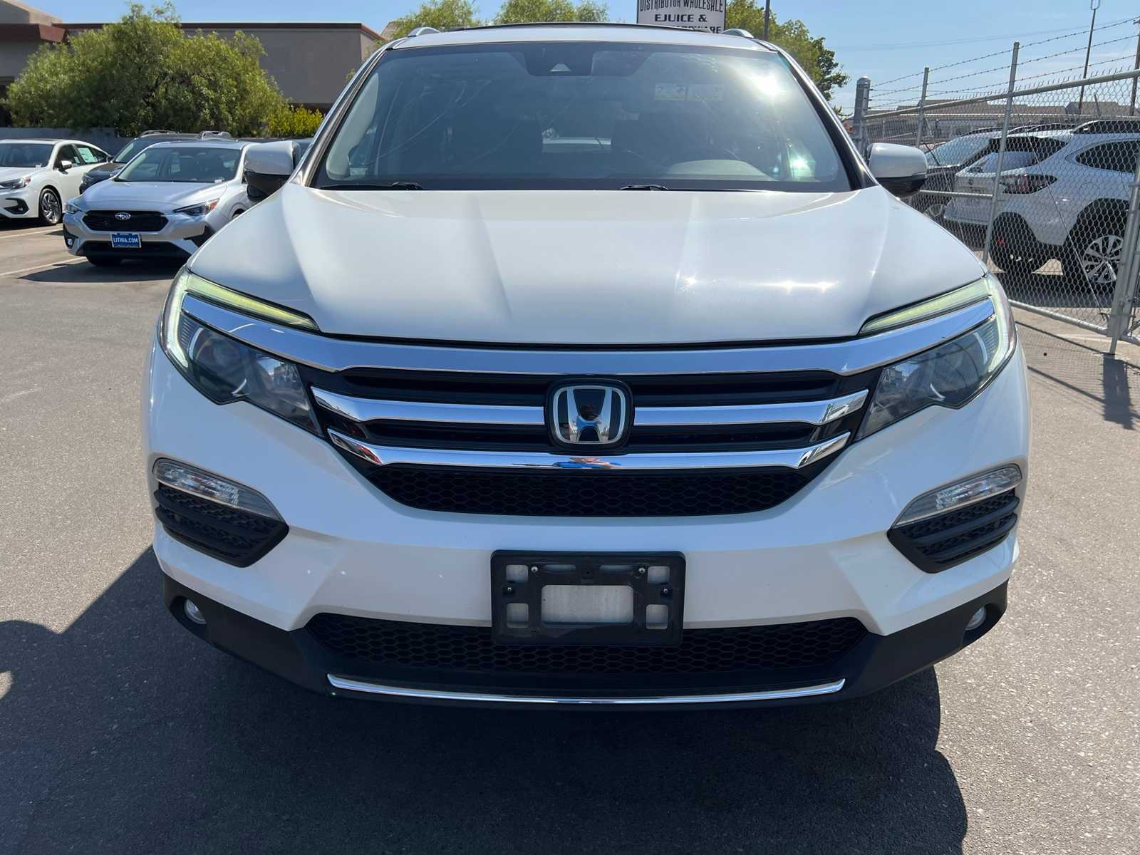 Thumbnail: 2018 Honda Pilot - 12