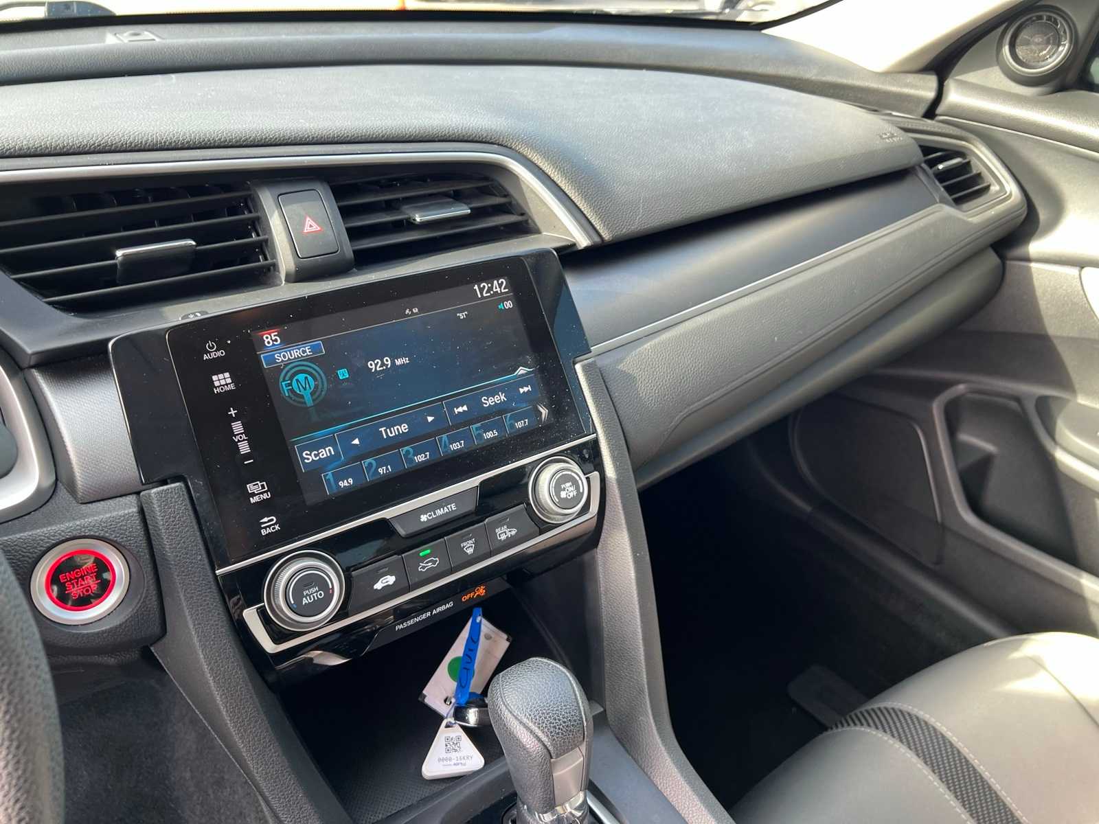 Thumbnail: 2016 Honda Civic - 34