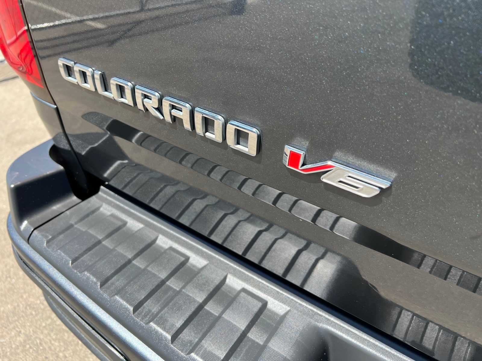 Thumbnail: 2017 Chevrolet Colorado - 5
