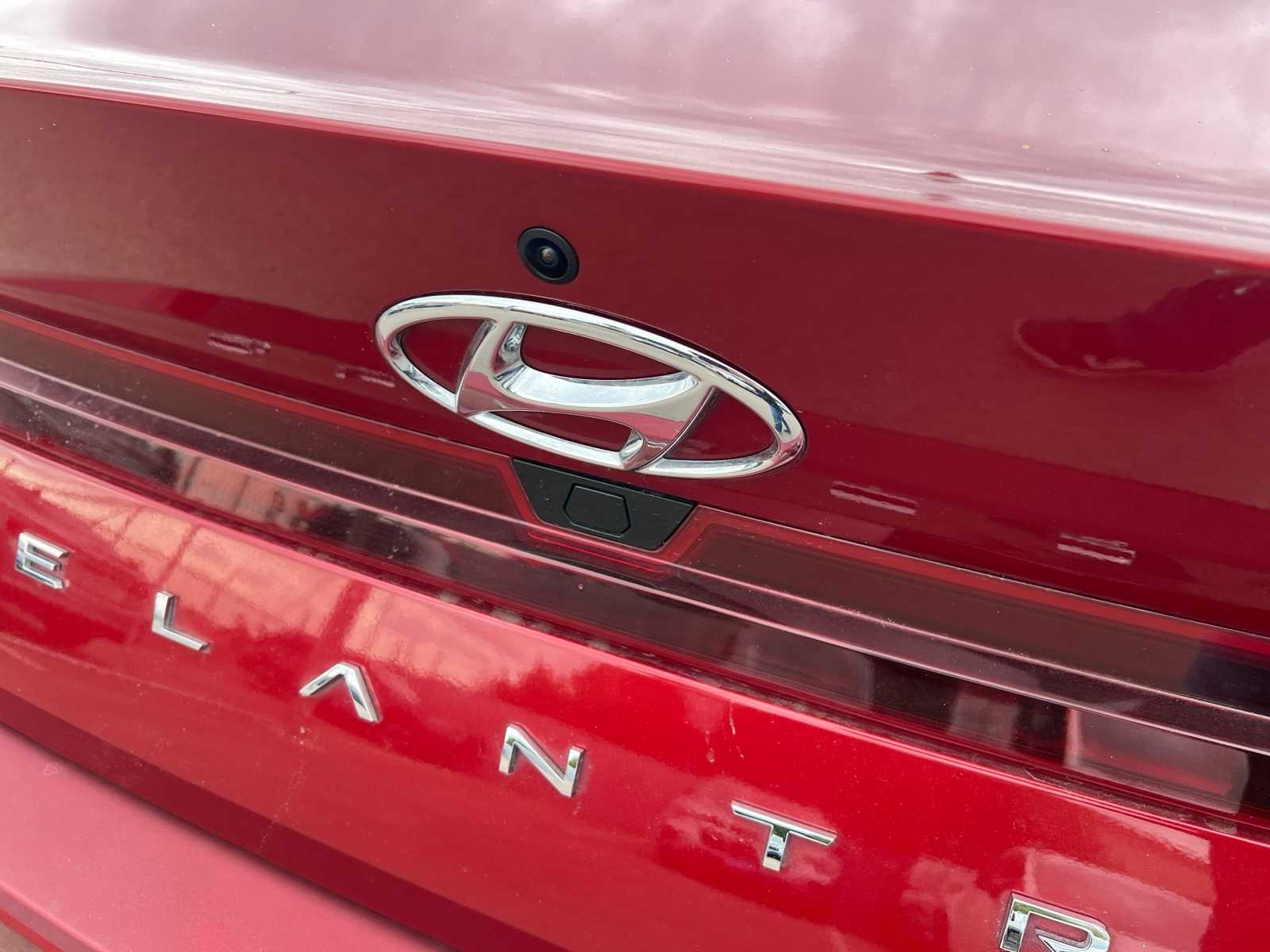 Thumbnail: 2023 Hyundai Elantra - 5