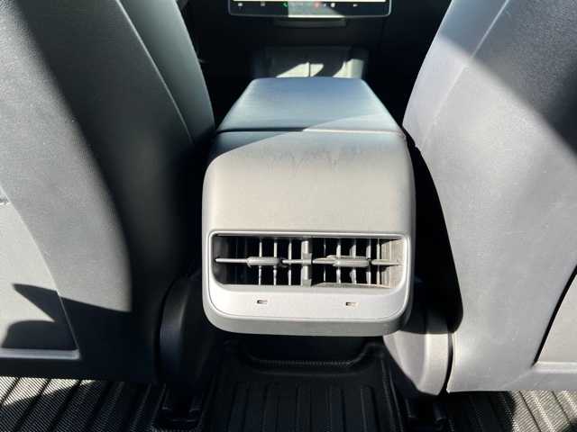 Thumbnail: 2022 Tesla Model 3 - 30