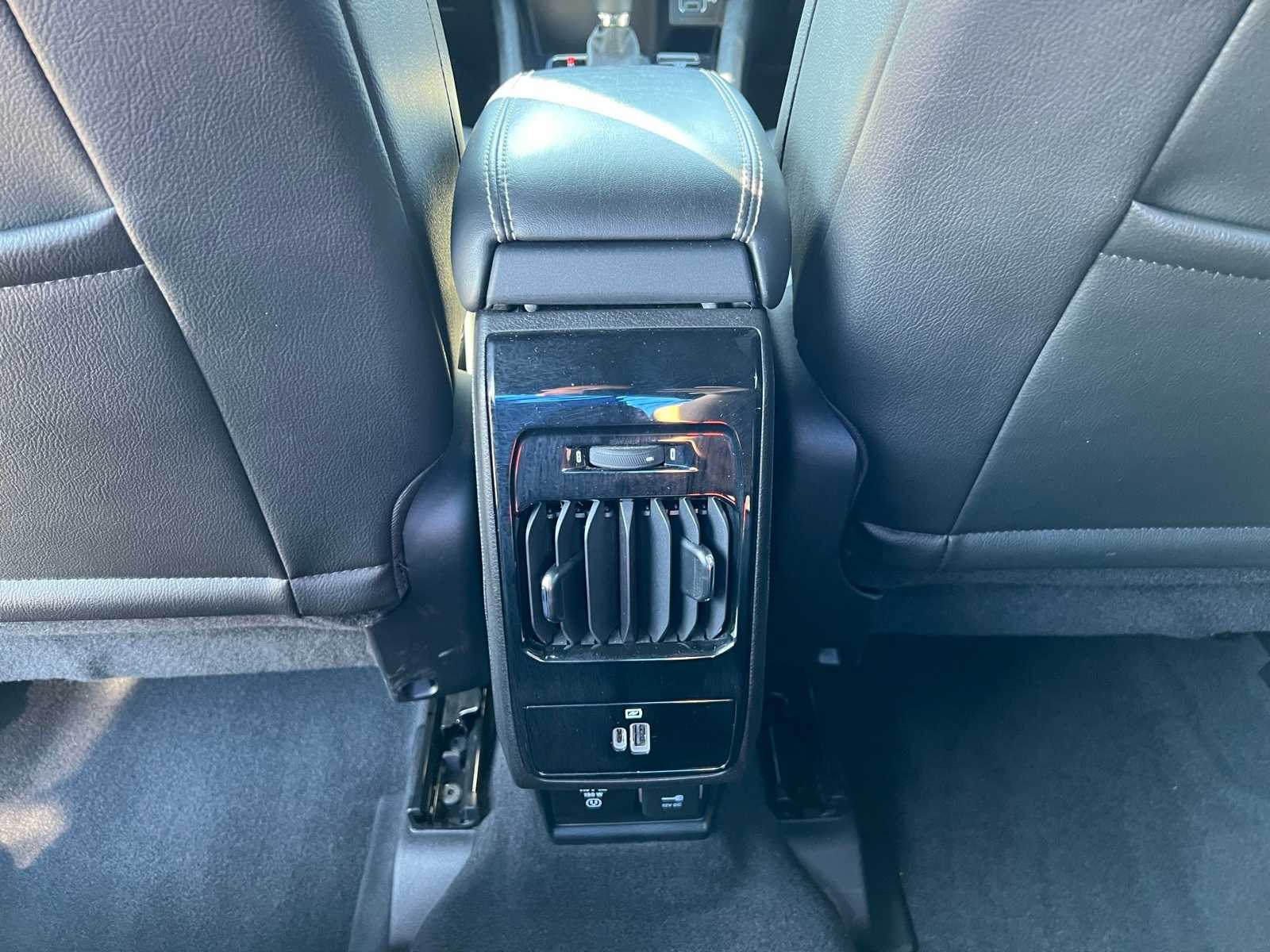 Thumbnail: 2022 Jeep Compass - 31