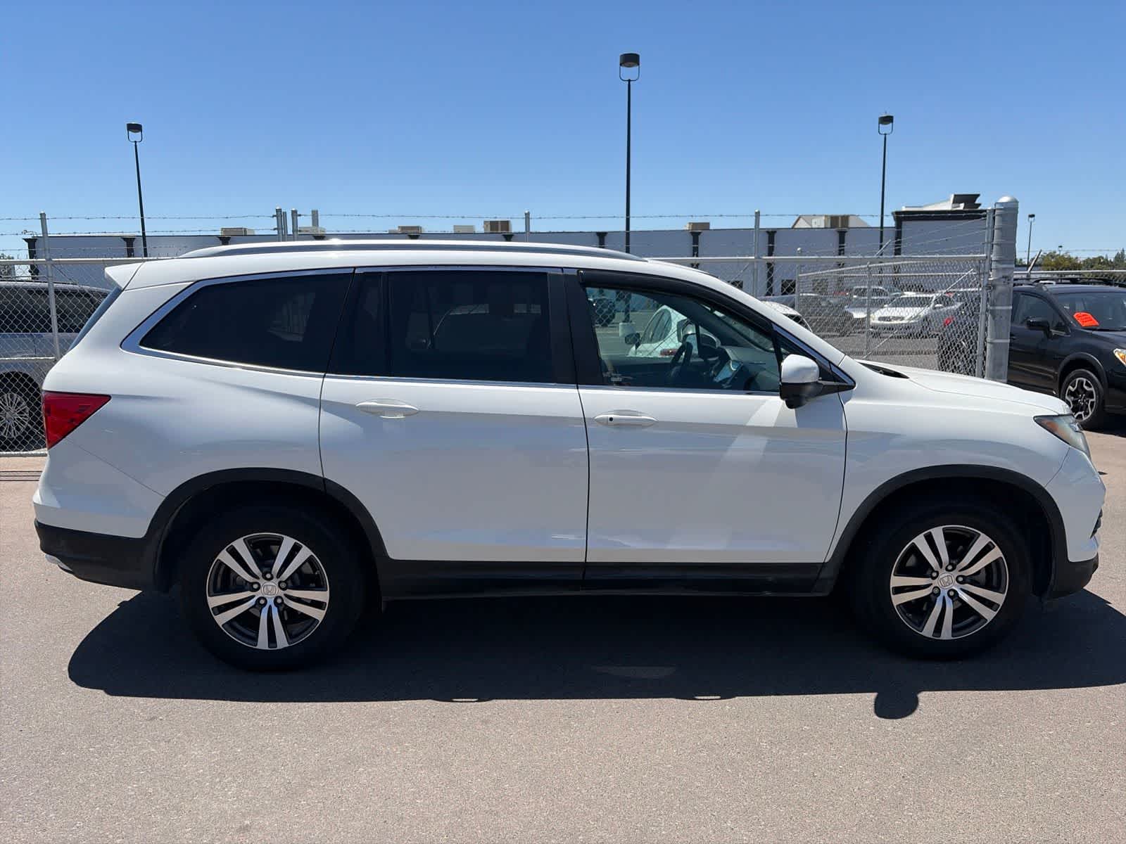 Thumbnail: 2018 Honda Pilot - 7