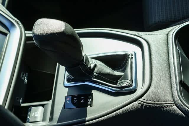 Thumbnail: 2025 Subaru Outback - 19