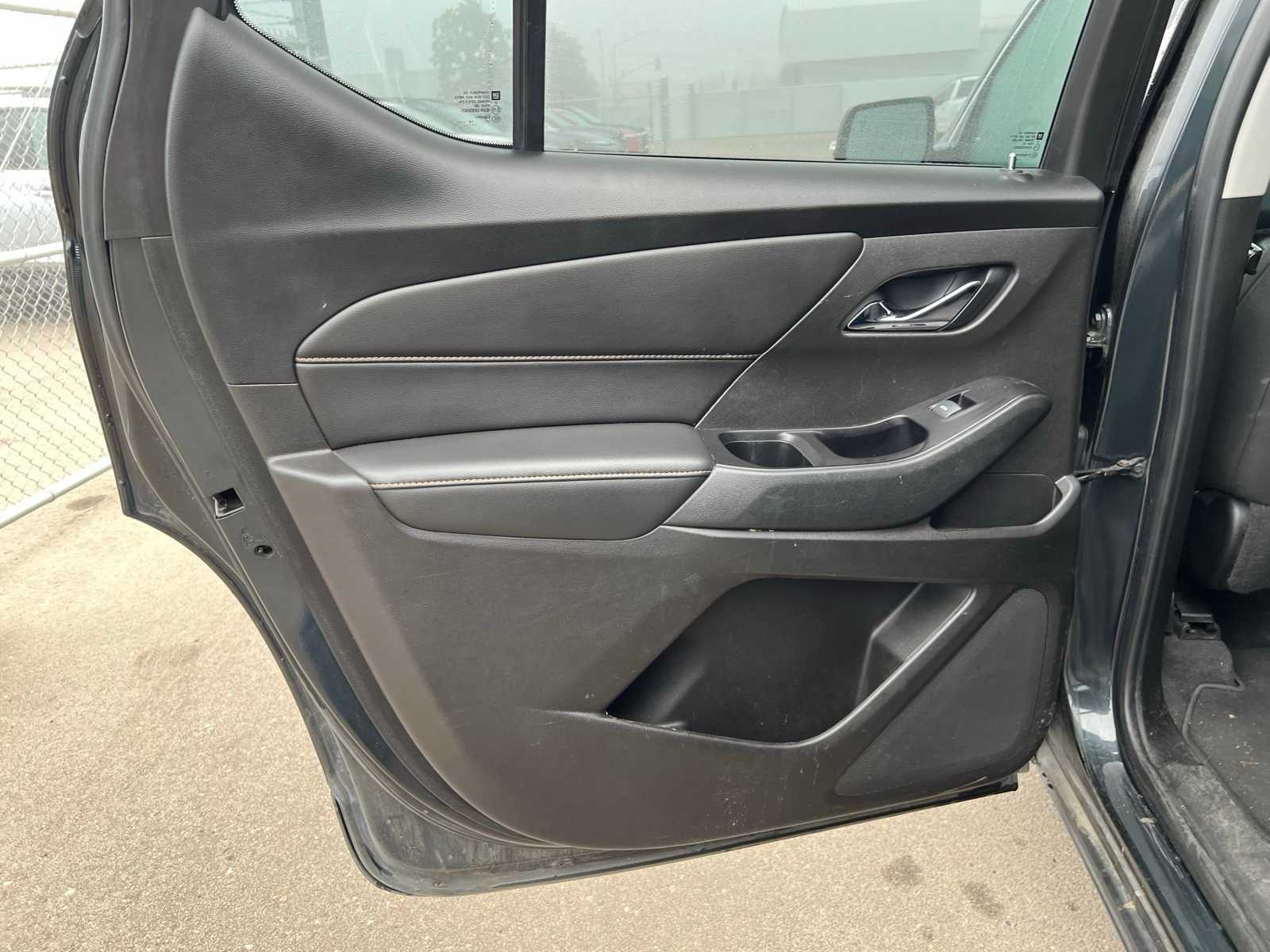 Thumbnail: 2019 Chevrolet Traverse - 20