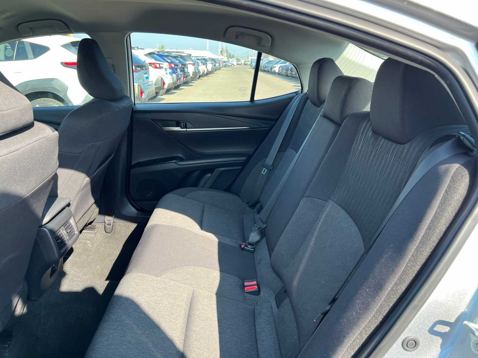 Thumbnail: 2025 Toyota Camry - 19