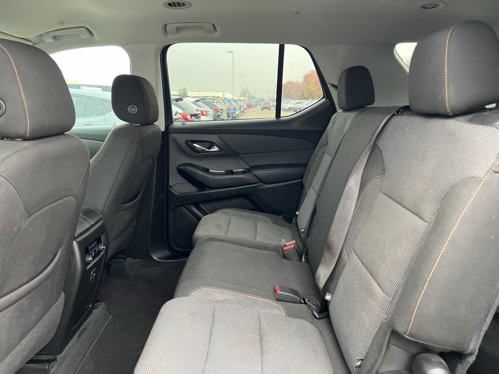 Thumbnail: 2021 Chevrolet Traverse - 18