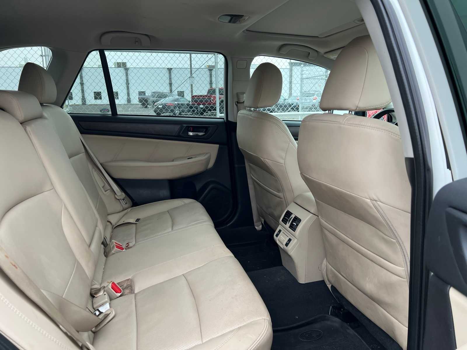 Thumbnail: 2018 Subaru Outback - 23