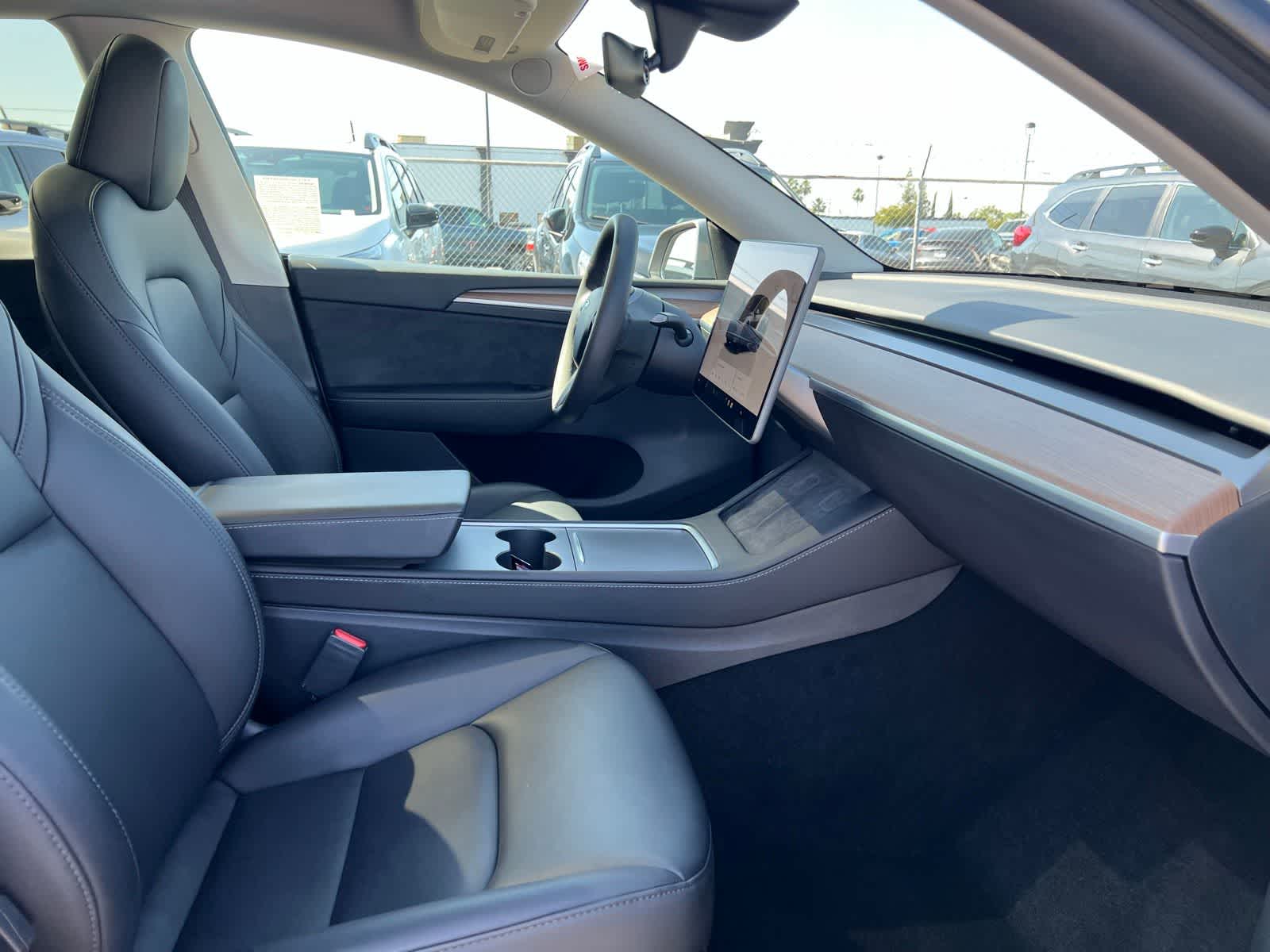 Thumbnail: 2025 Tesla Model Y - 26