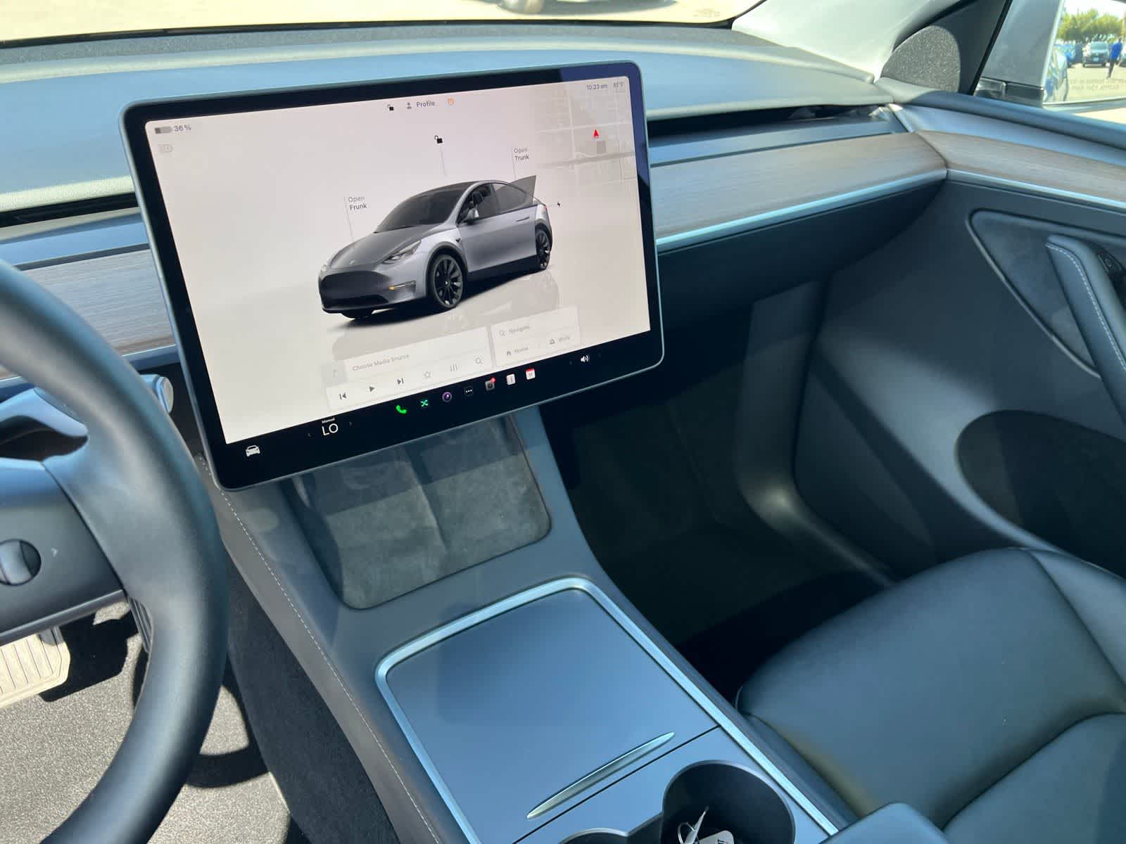 Thumbnail: 2025 Tesla Model Y - 37