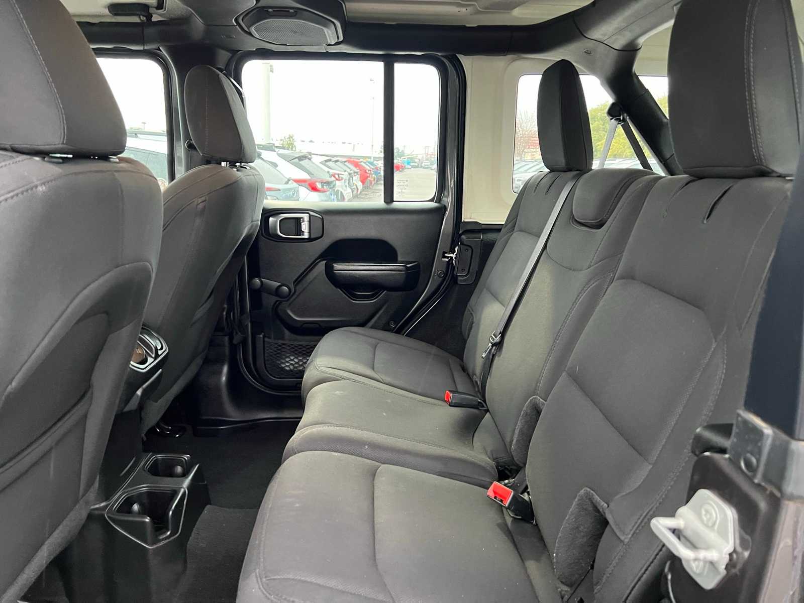 Thumbnail: 2022 Jeep Wrangler - 16