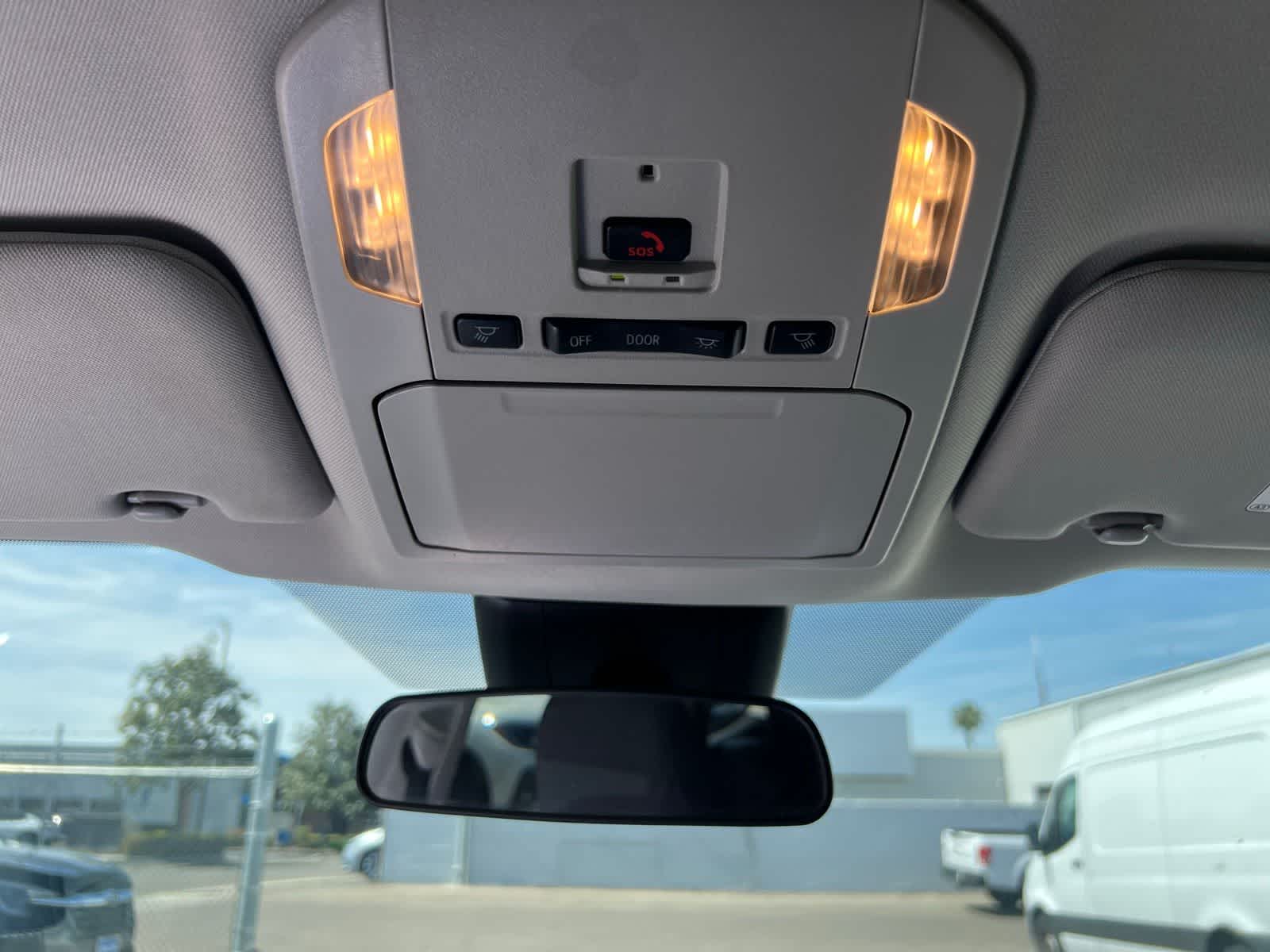 Thumbnail: 2025 Toyota Highlander - 33