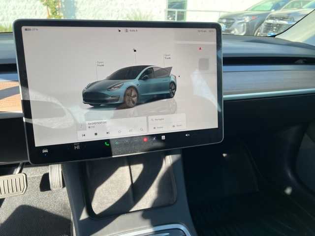 Thumbnail: 2022 Tesla Model 3 - 35