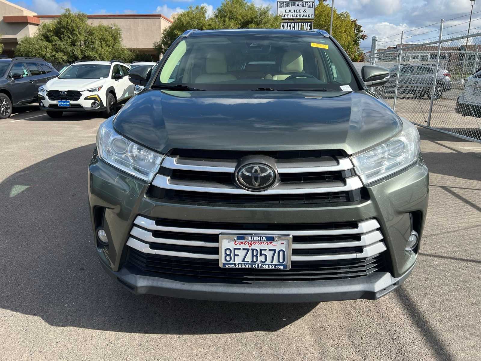 Thumbnail: 2018 Toyota Highlander - 12