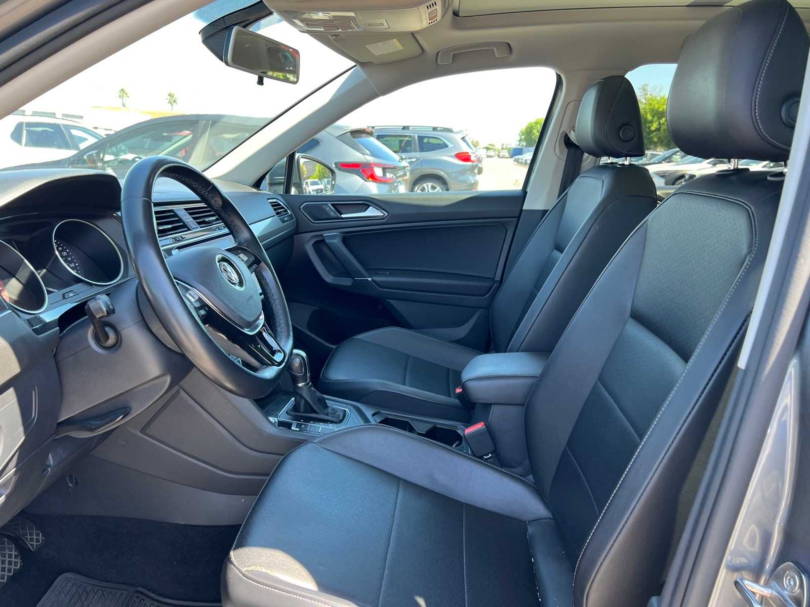 2018 Volkswagen Tiguan SE 15