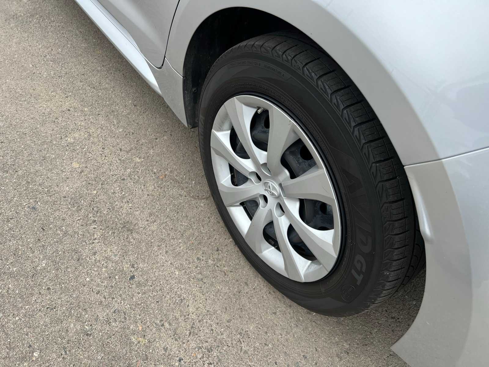 Thumbnail: 2022 Toyota Corolla - 17