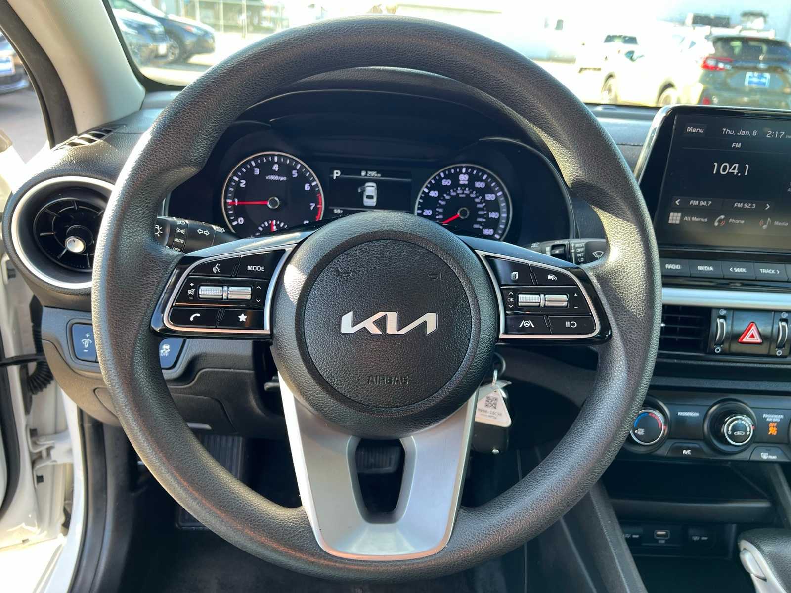 Thumbnail: 2023 Kia Forte - 33