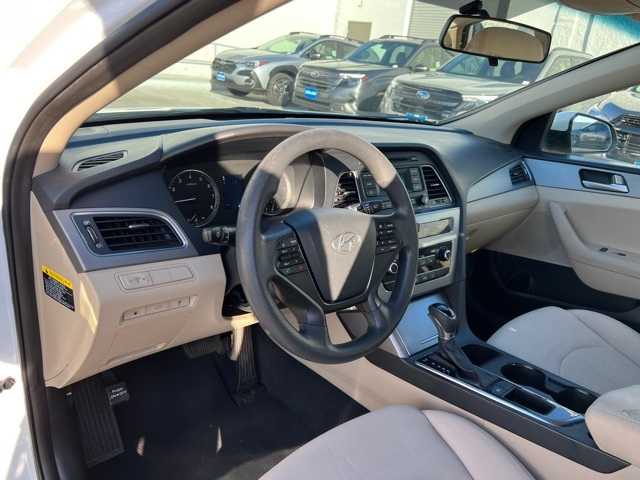Thumbnail: 2015 Hyundai Sonata - 13