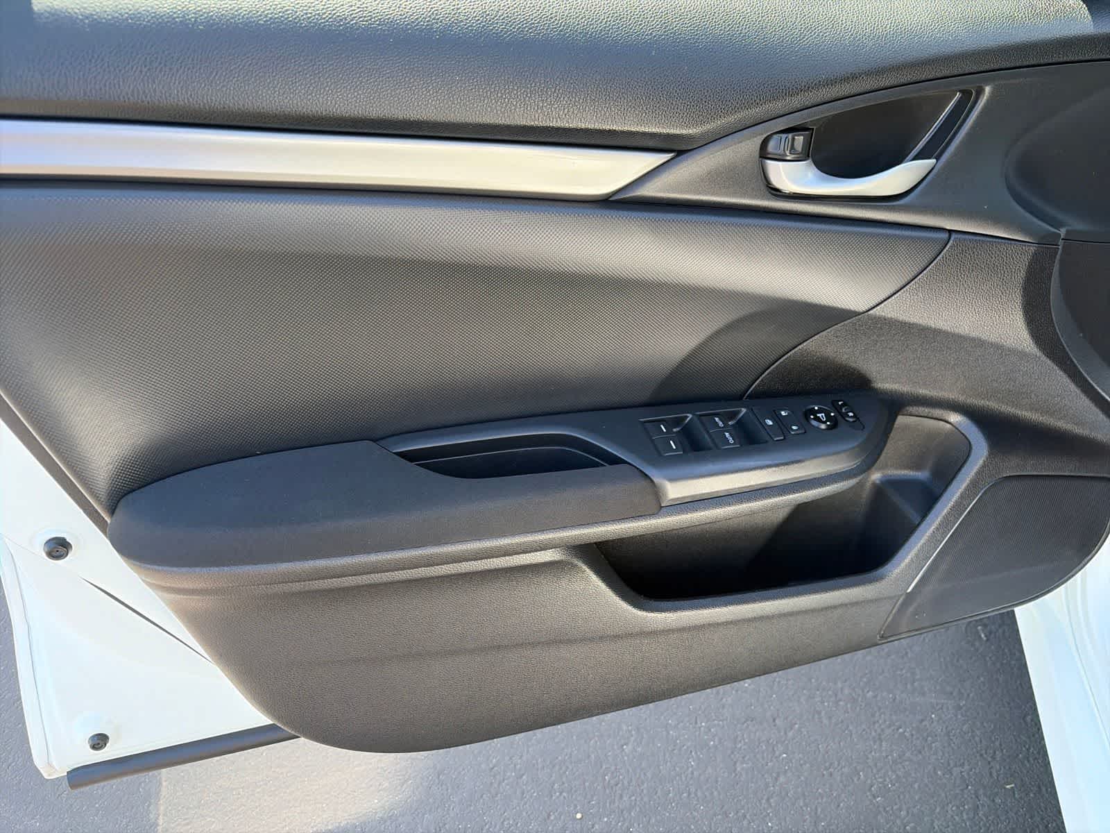 Thumbnail: 2017 Honda Civic - 24