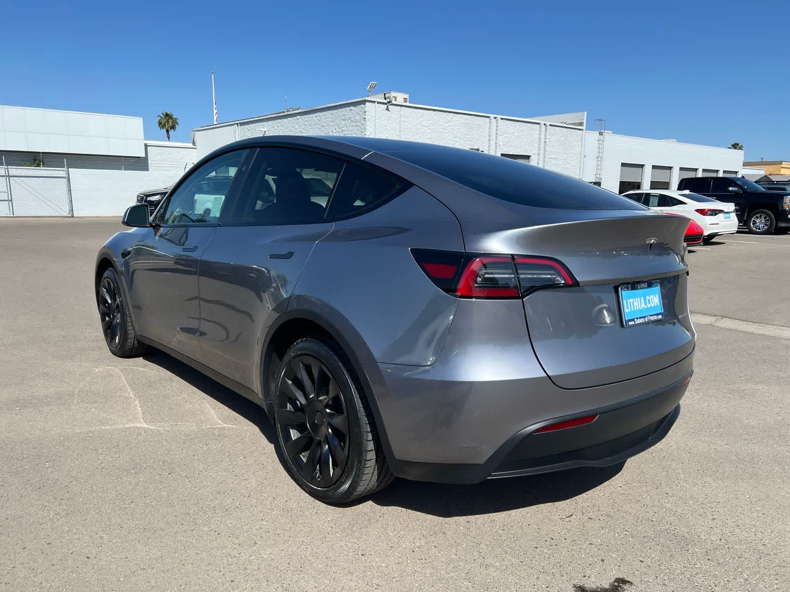 Thumbnail: 2025 Tesla Model Y - 3