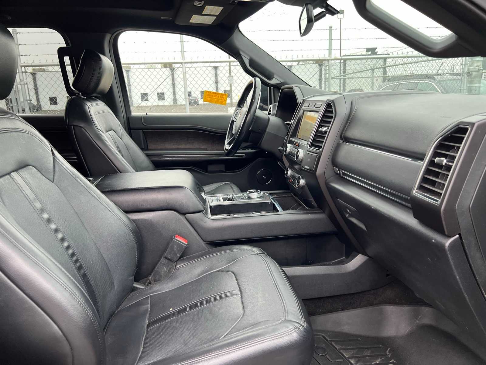 Thumbnail: 2020 Ford Expedition MAX - 26